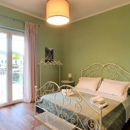 فندق La Casa Di Andreina مونديلّو المظهر الخارجي الصورة