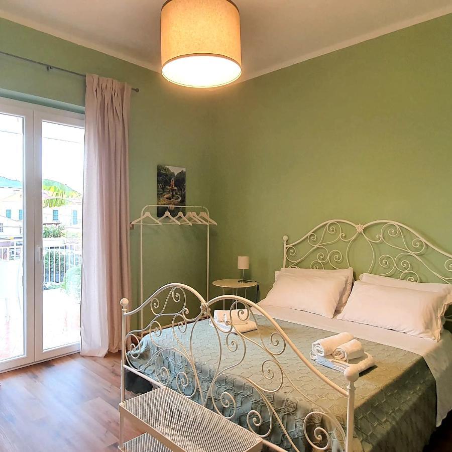 فندق La Casa Di Andreina مونديلّو المظهر الخارجي الصورة